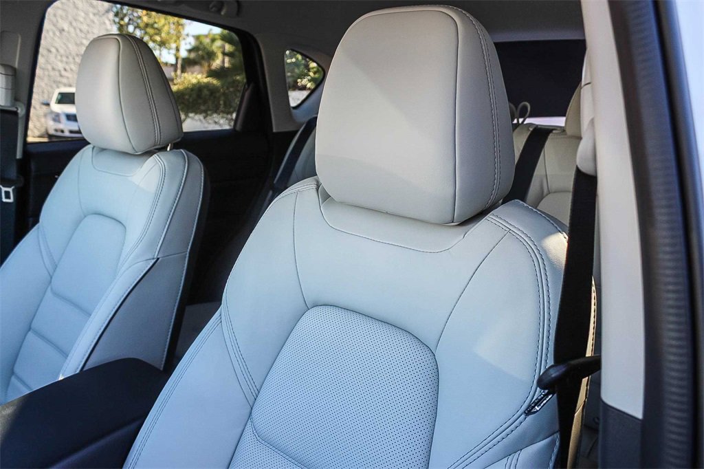New 2025 MAZDA CX-5 AWD 2.5 S w/ Preferred Package image 26