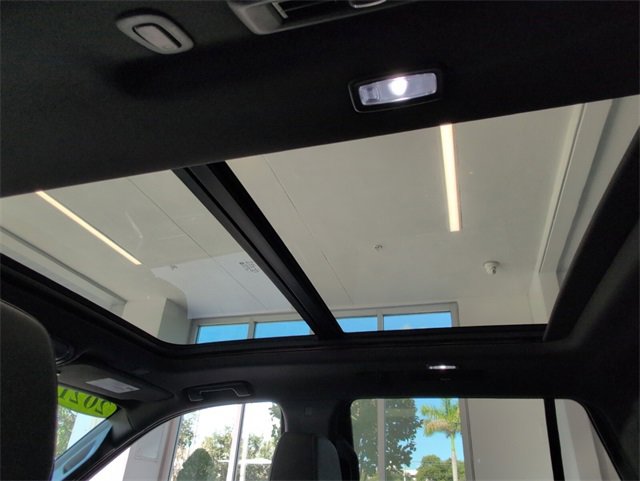 Used 2021 Chevrolet Tahoe Z71 image 12