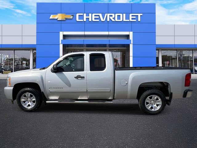 Used 2011 Chevrolet Silverado 1500 LT w/ All-Star Edition RWD image 7