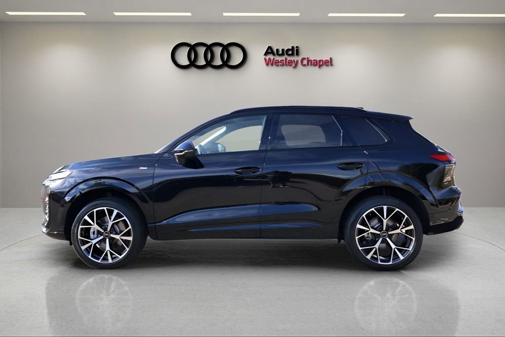 New 2026 Audi Q3 quattro 2.0T AWD/4WD image 2