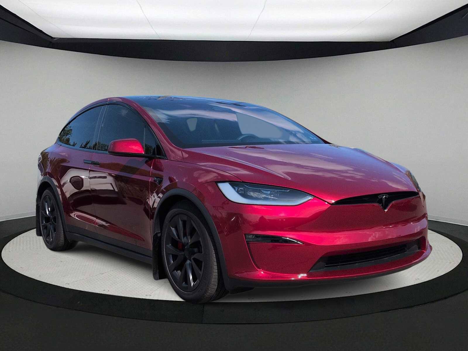 Used 2024 Tesla Model X Plaid AWD/4WD image 2
