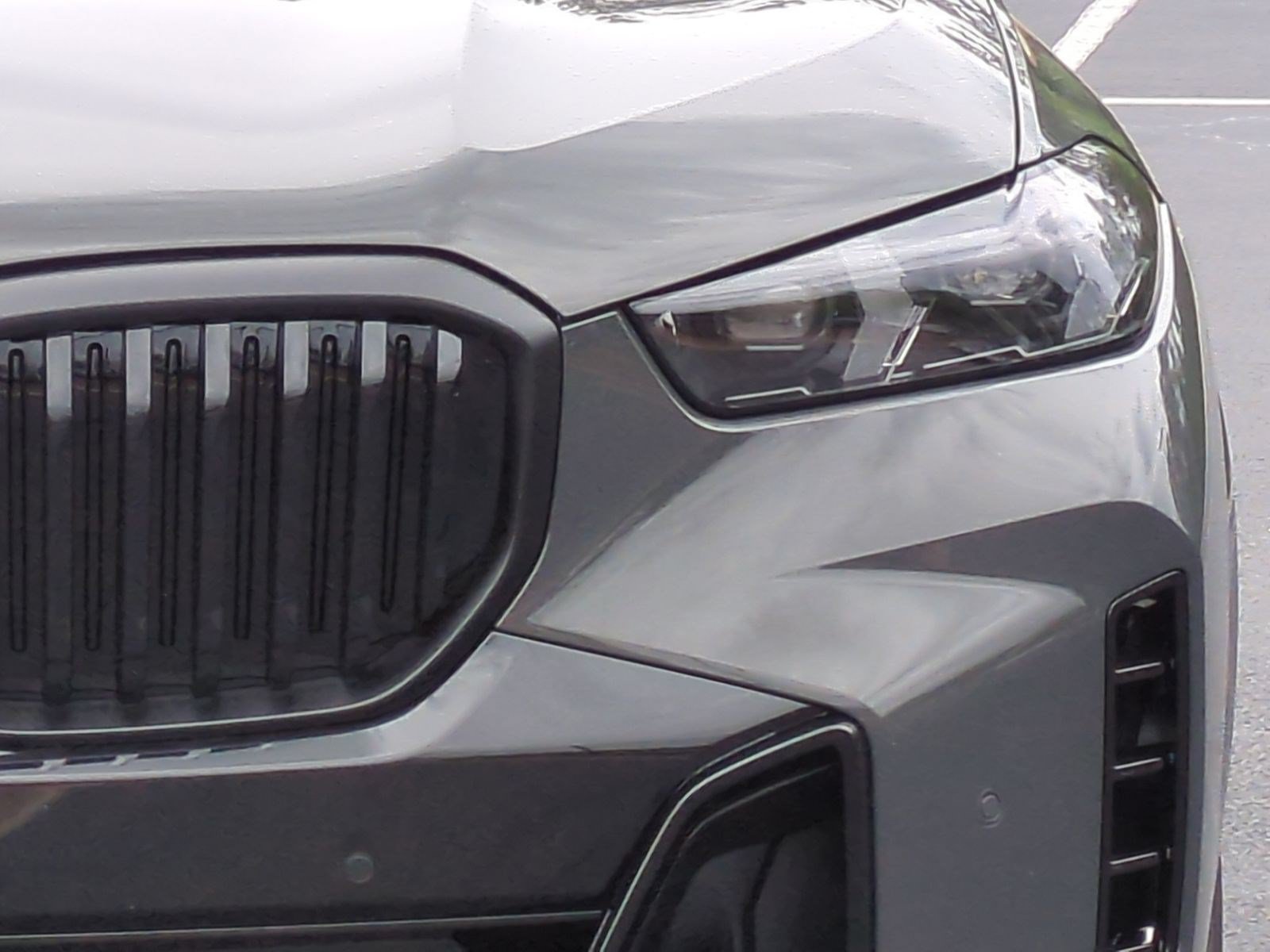 New 2026 BMW X5 xDrive50e w/ Executive Package AWD/4WD image 5
