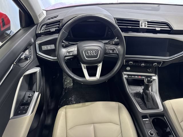 Used 2020 Audi Q3 2.0T Premium Plus w/ Premium Plus Package AWD/4WD image 15