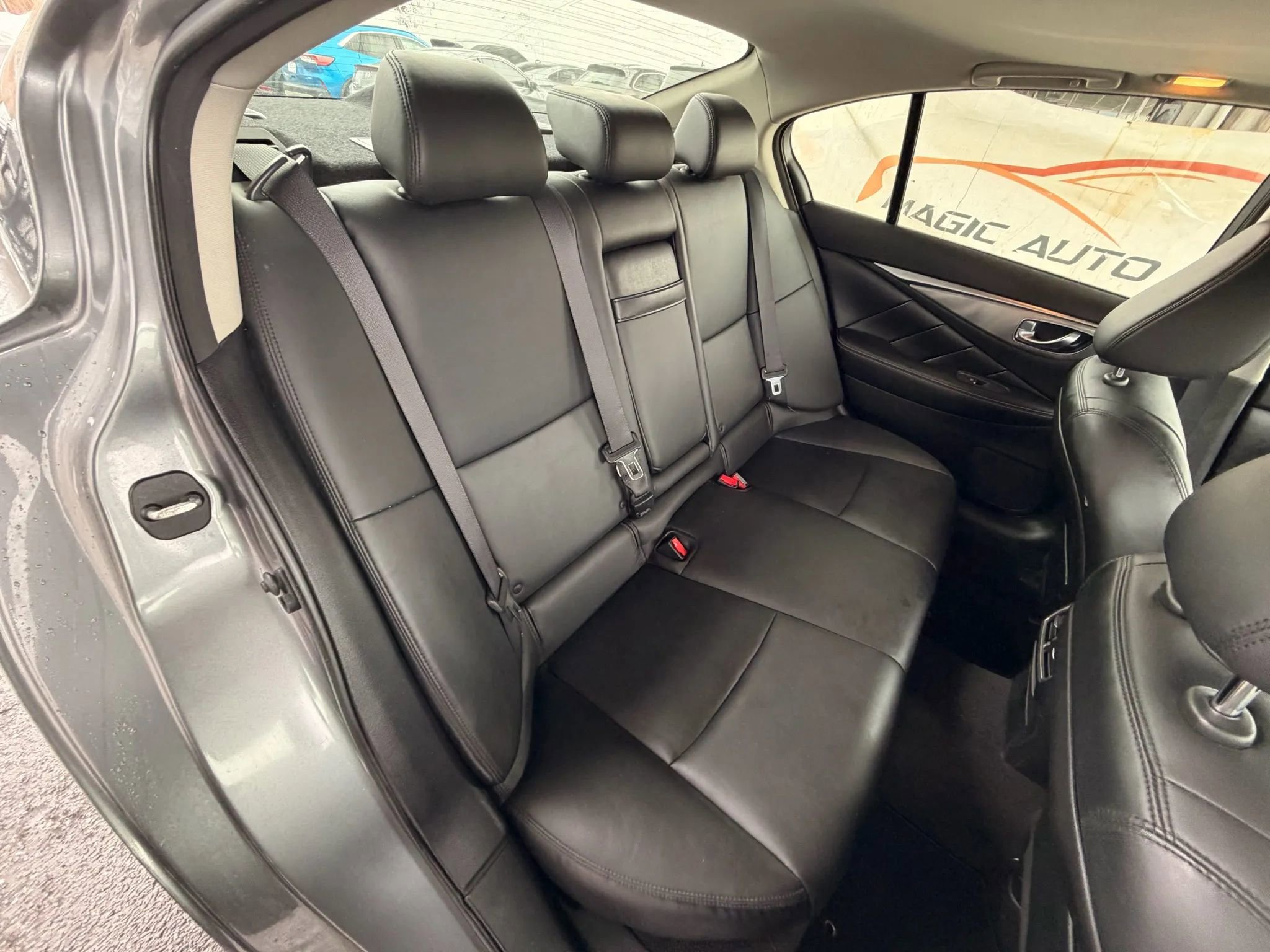 Used 2015 INFINITI Q50 Premium w/ Navigation Package image 75