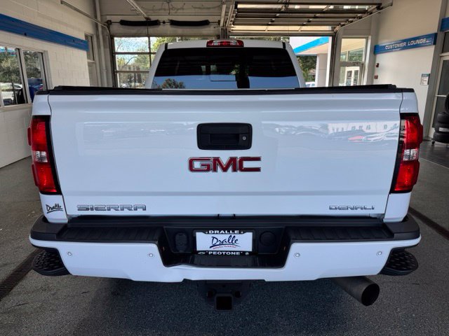 Used 2017 GMC Sierra 3500 Denali w/ Duramax Plus Package AWD/4WD image 10