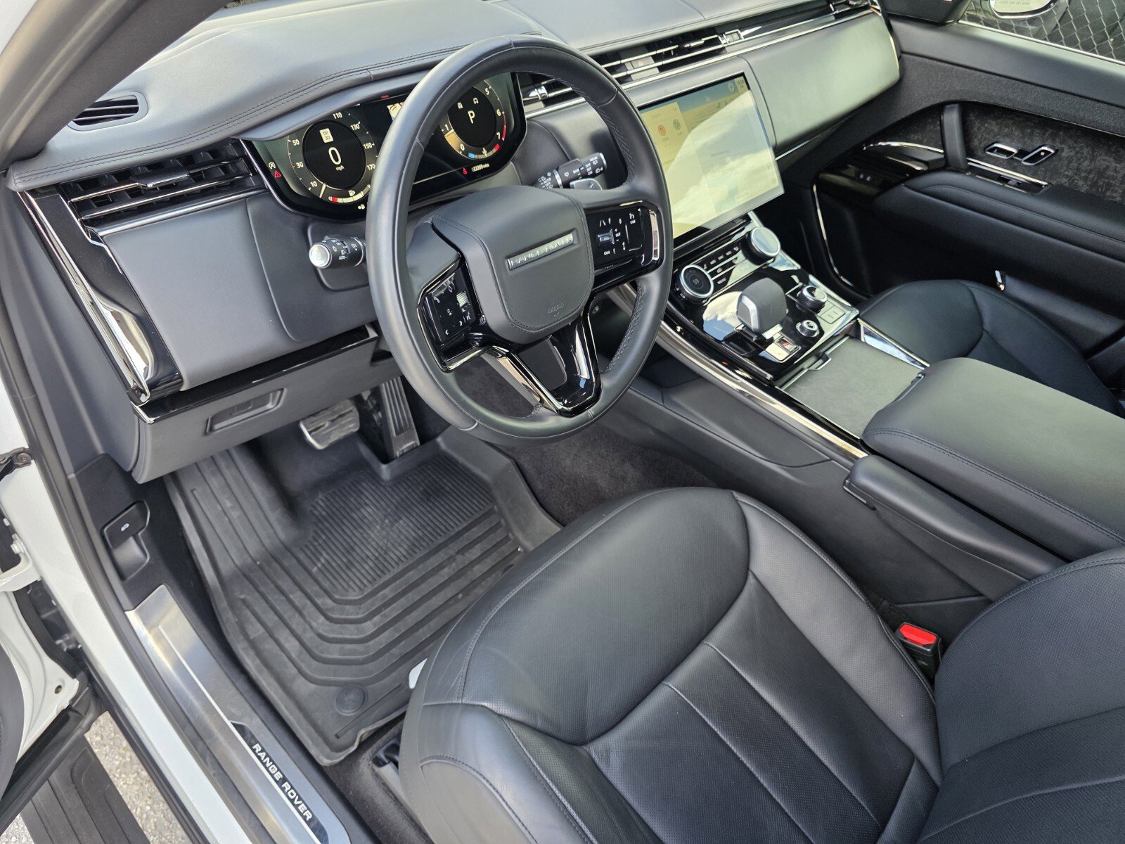 Certified 2023 Land Rover Range Rover Sport SE Dynamic image 11