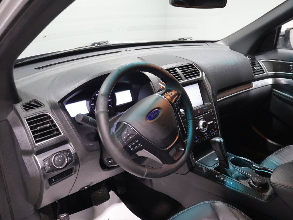 Used 2016 Ford Explorer Limited AWD/4WD image 16