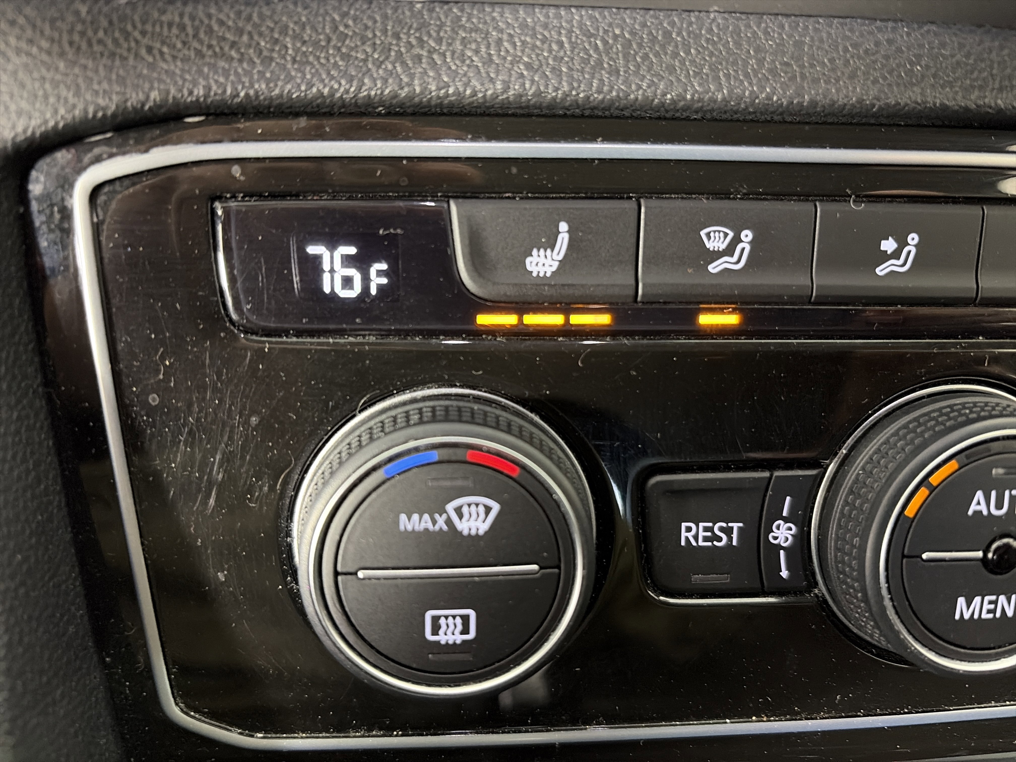 Used 2022 Volkswagen Atlas SEL image 29