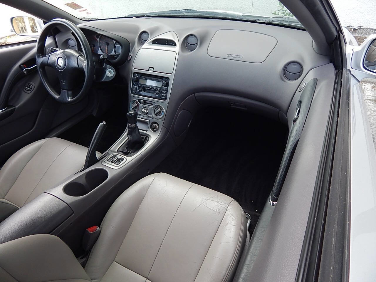 Used 2002 Toyota Celica GT image 14