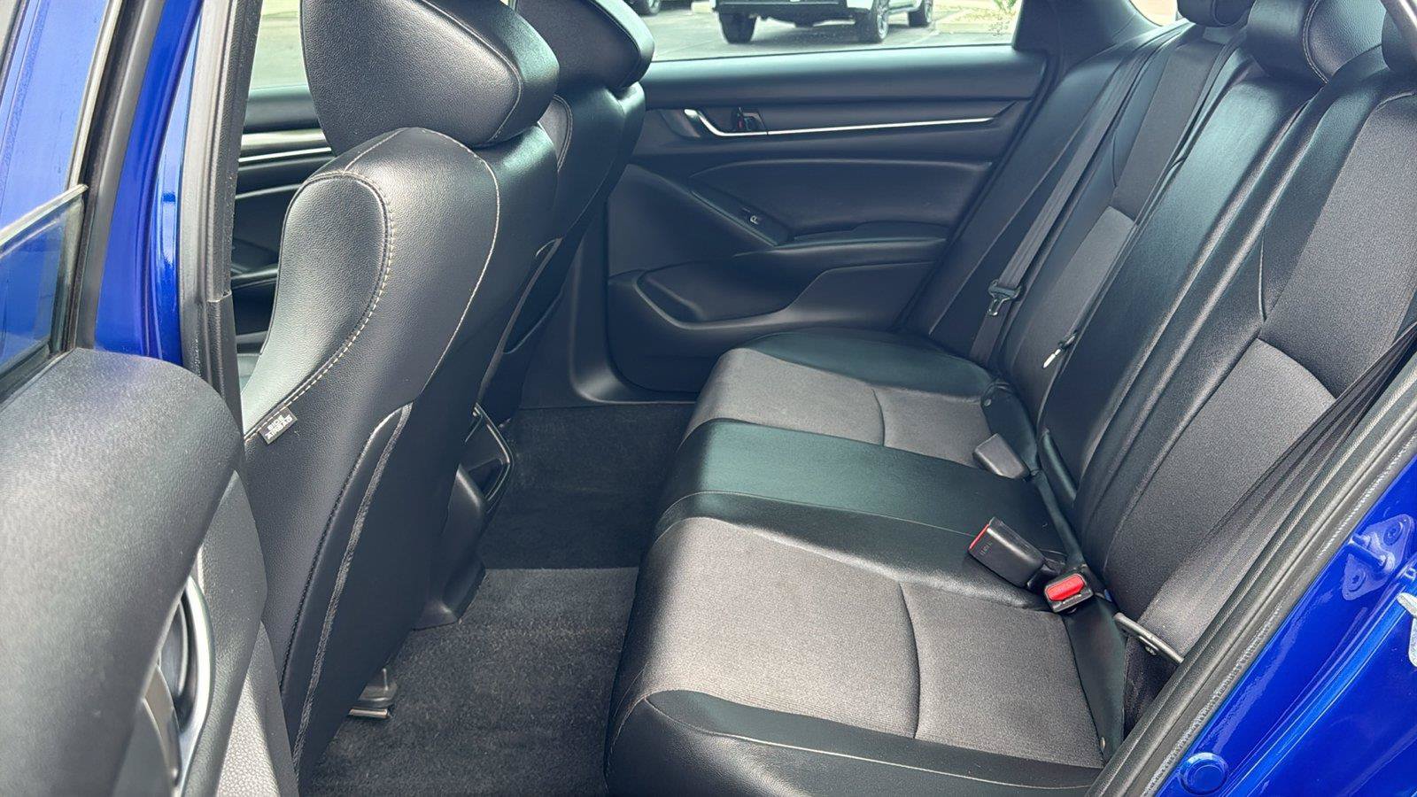Used 2021 Honda Accord Sport image 28
