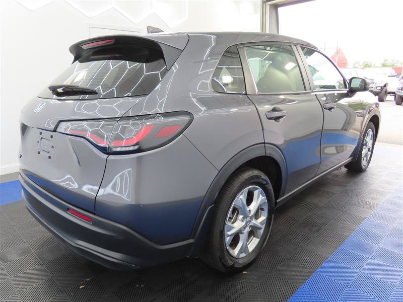 Used 2025 Honda HR-V LX image 13