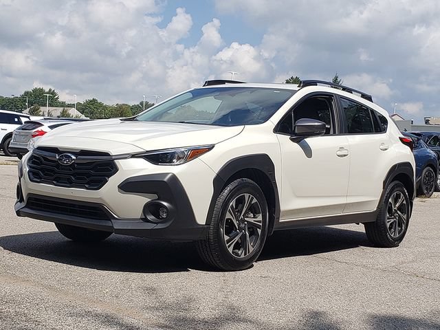 Used 2024 Subaru Crosstrek 2.0i Premium AWD/4WD image 2