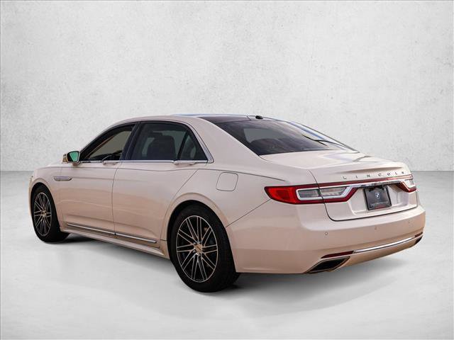 Used 2017 Lincoln Continental Select w/ Climate Package AWD/4WD image 7