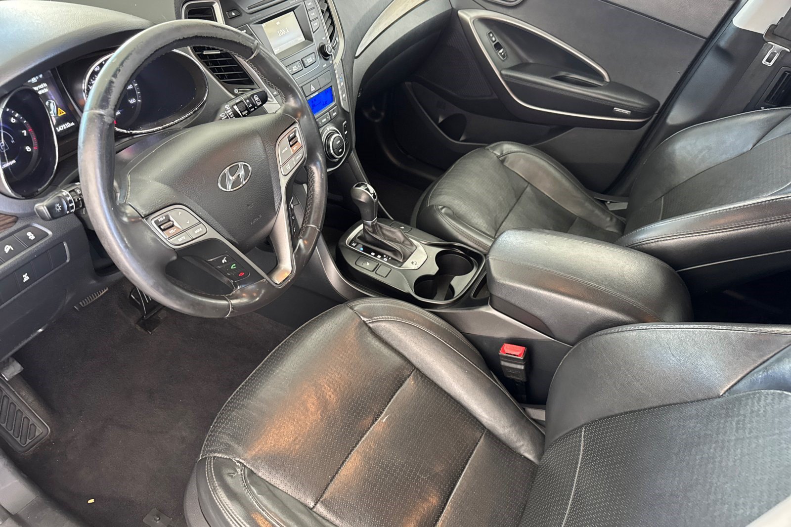 Used 2013 Hyundai Santa Fe Sport 2.0T AWD/4WD image 4