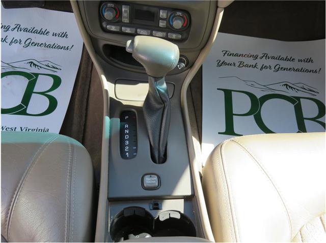 Used 2000 Pontiac Bonneville SE w/ Opt Pkg FWD image 25