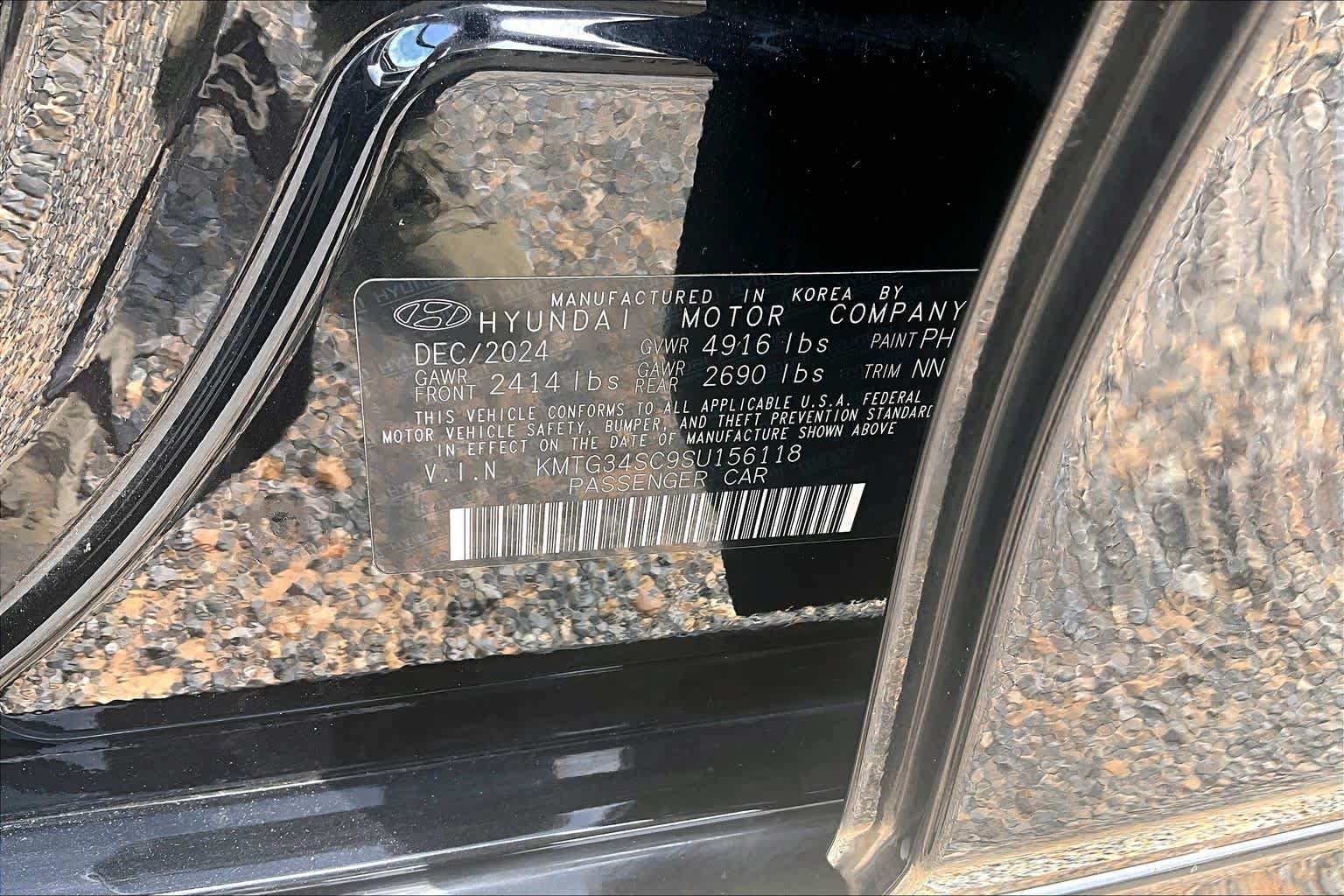 Used 2025 Genesis G70 2.5T AWD/4WD image 33