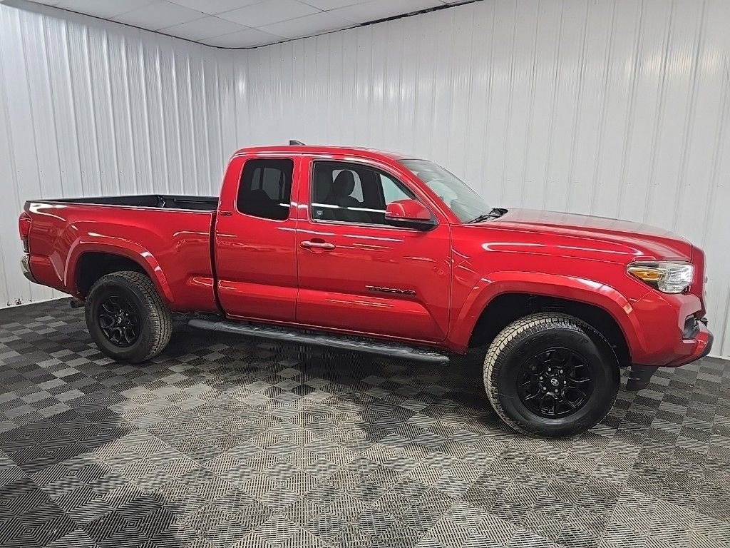 Used 2019 Toyota Tacoma SR5 AWD/4WD image 1