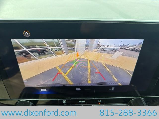 Used 2023 Chevrolet Colorado W/T RWD image 11