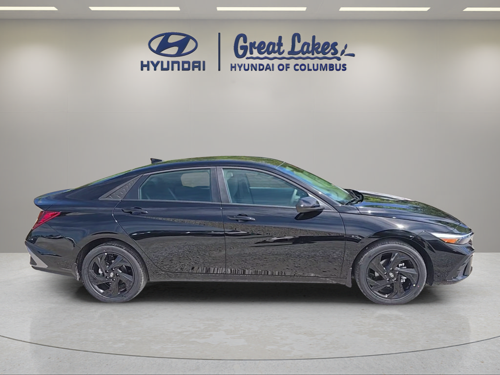 New 2026 Hyundai Elantra Sport FWD image 6