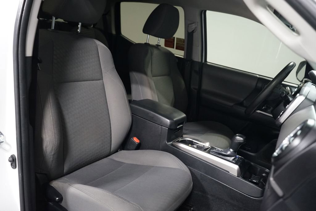 Certified 2023 Toyota Tacoma SR5 RWD image 25