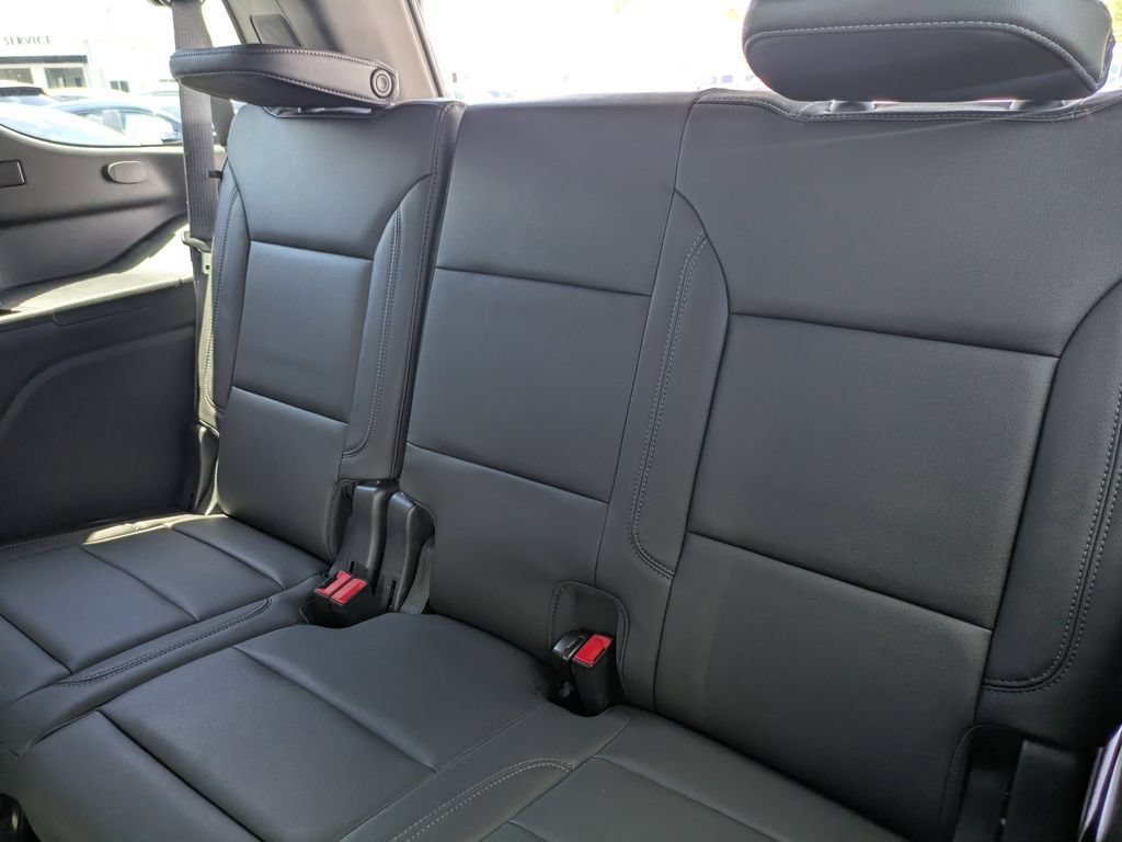Used 2023 Chevrolet Tahoe LT w/ Luxury Package RWD image 19