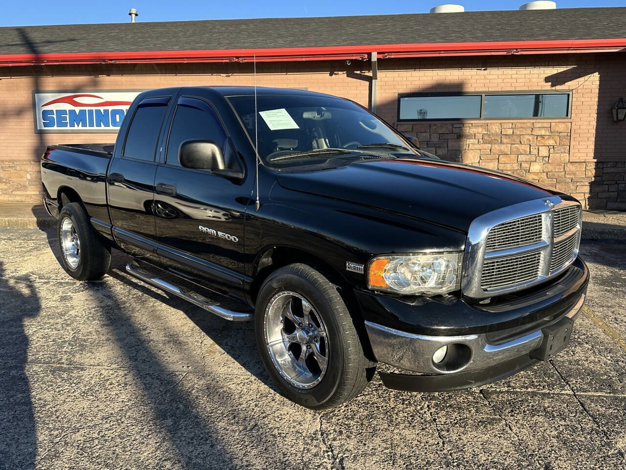 Used 2005 Dodge Ram 1500 Truck SLT w/ Quad Cab Big Horn Value Group image 3