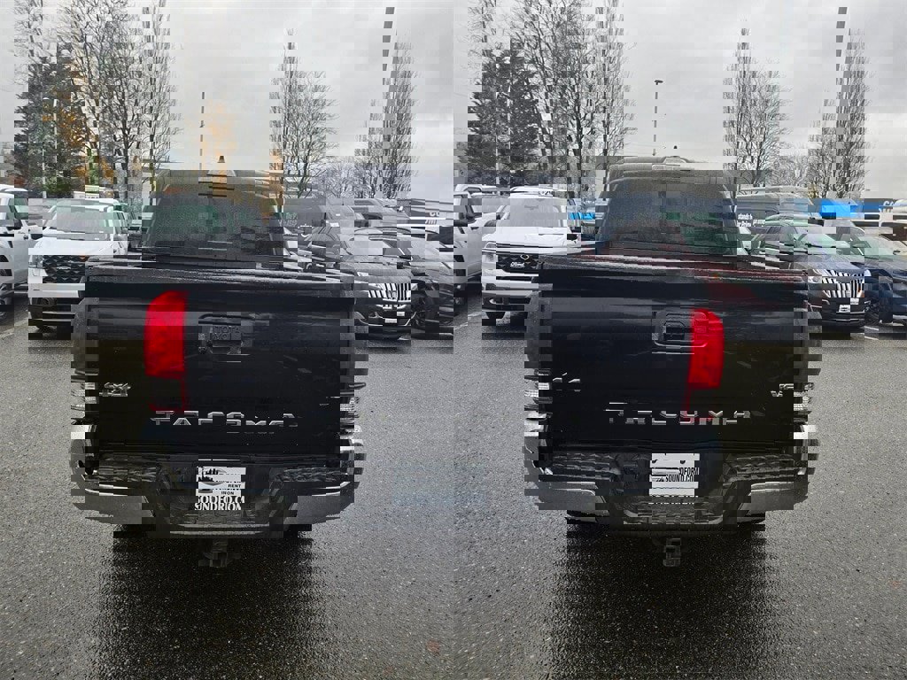 Used 2018 Toyota Tacoma 4x4 Double Cab image 6