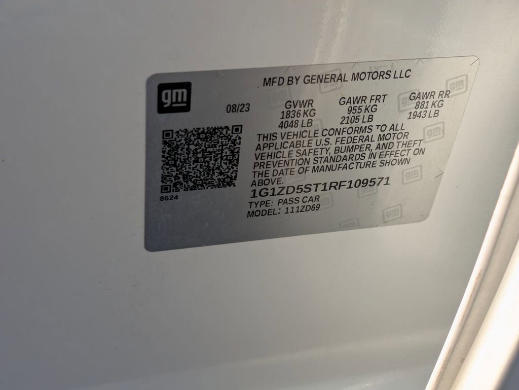 Used 2024 Chevrolet Malibu LT image 38