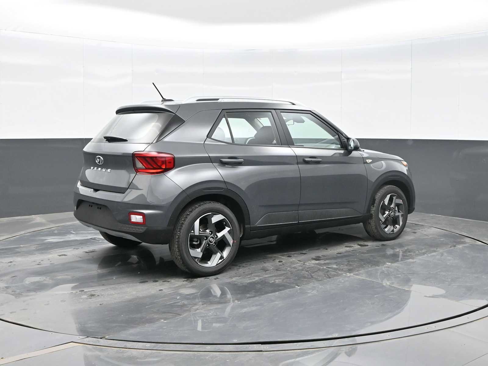 New 2026 Hyundai Venue SEL image 8