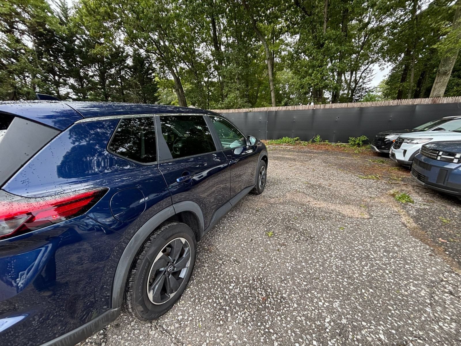 Used 2025 Nissan Rogue SV FWD image 12
