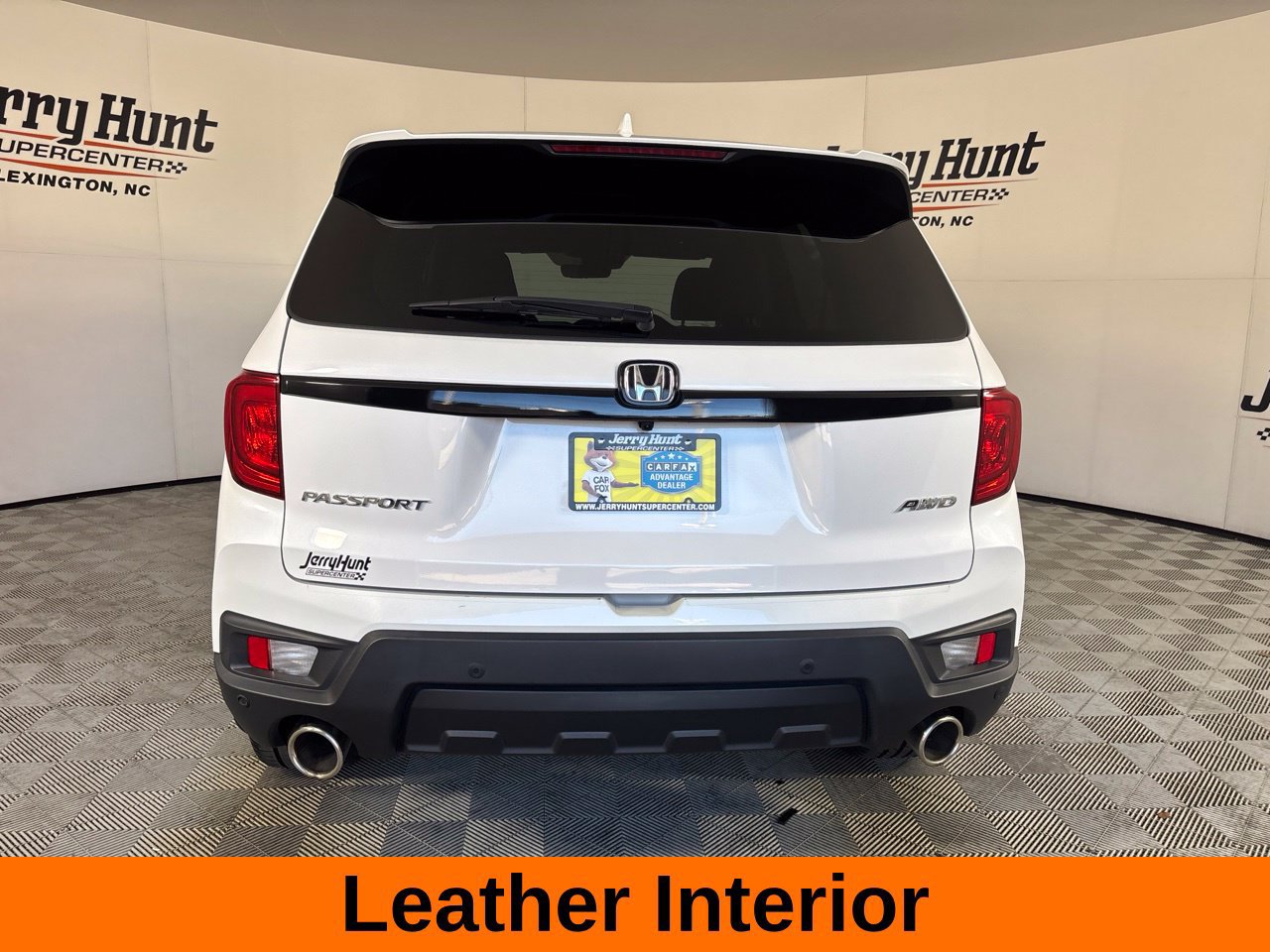 Used 2025 Honda Passport EX-L image 6