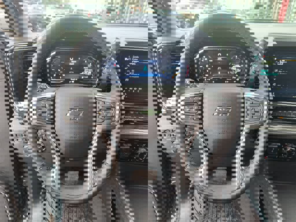 Used 2025 Chevrolet Silverado 3500 LTZ w/ LTZ Plus Package image 14