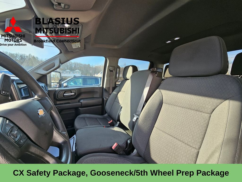 Used 2024 Chevrolet Silverado 2500 Custom w/ Custom Value Package image 11