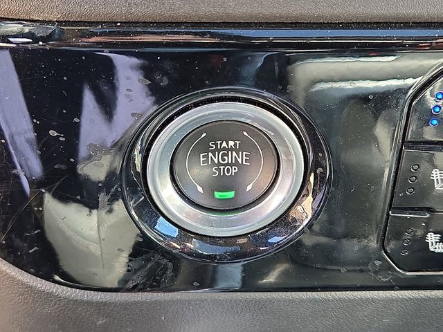 Used 2023 GMC Sierra 1500 SLT w/ SLT Premium Package image 8