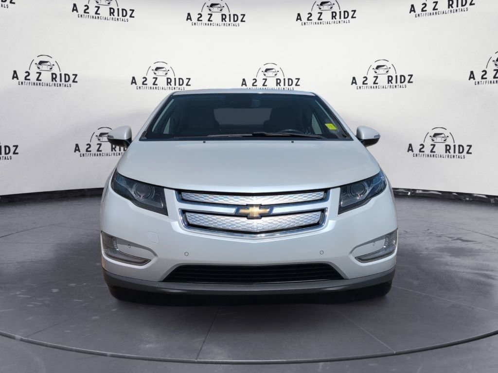 Used 2015 Chevrolet Volt Premium w/ Premium Trim Package FWD image 2