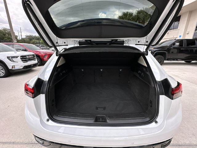 Certified 2023 Buick Envision Preferred FWD image 31