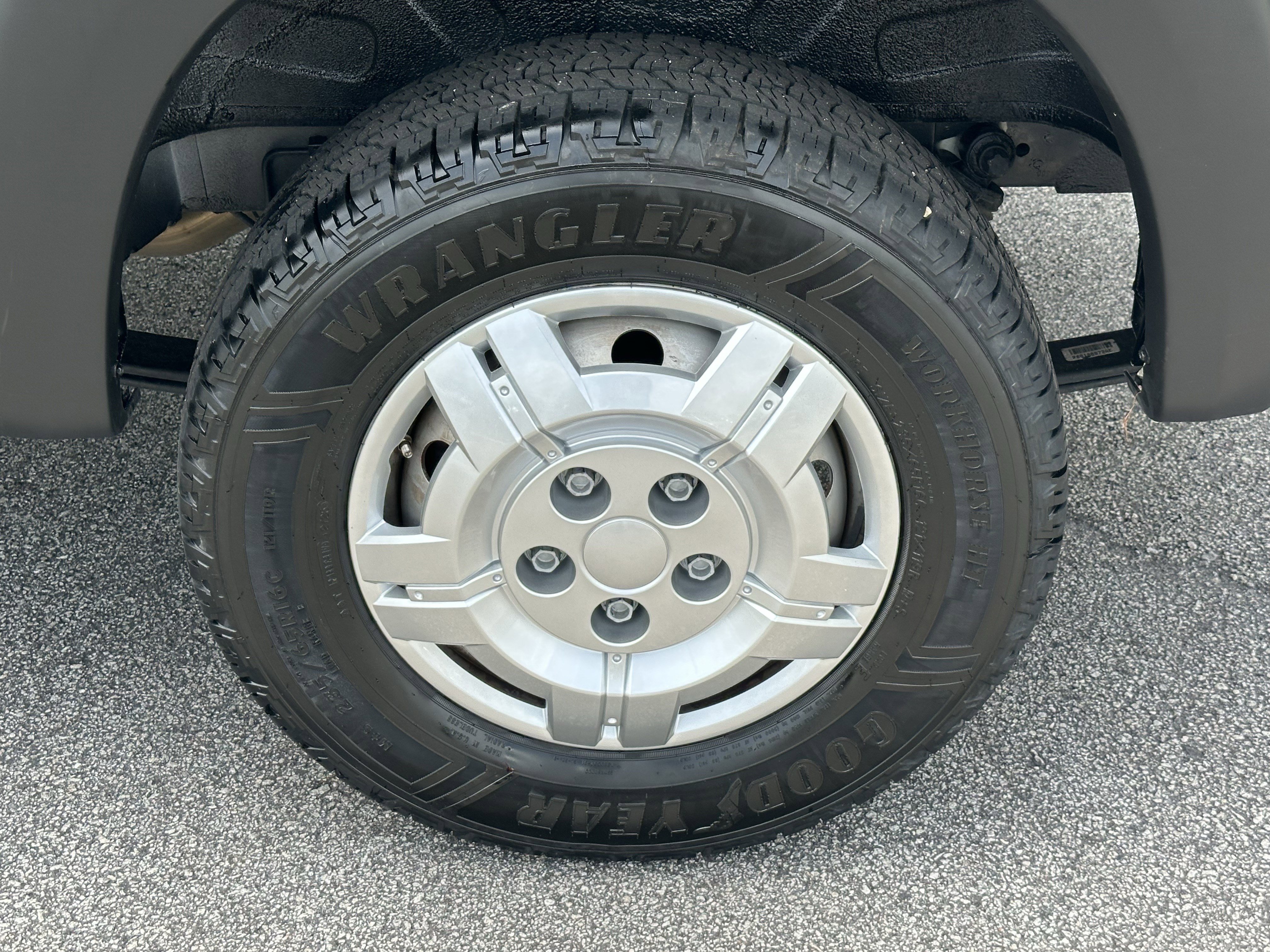 Used 2025 RAM ProMaster 2500 FWD image 19