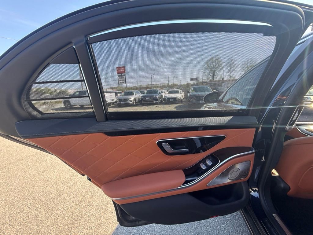 Used 2022 Mercedes-Benz S 500 4MATIC image 18