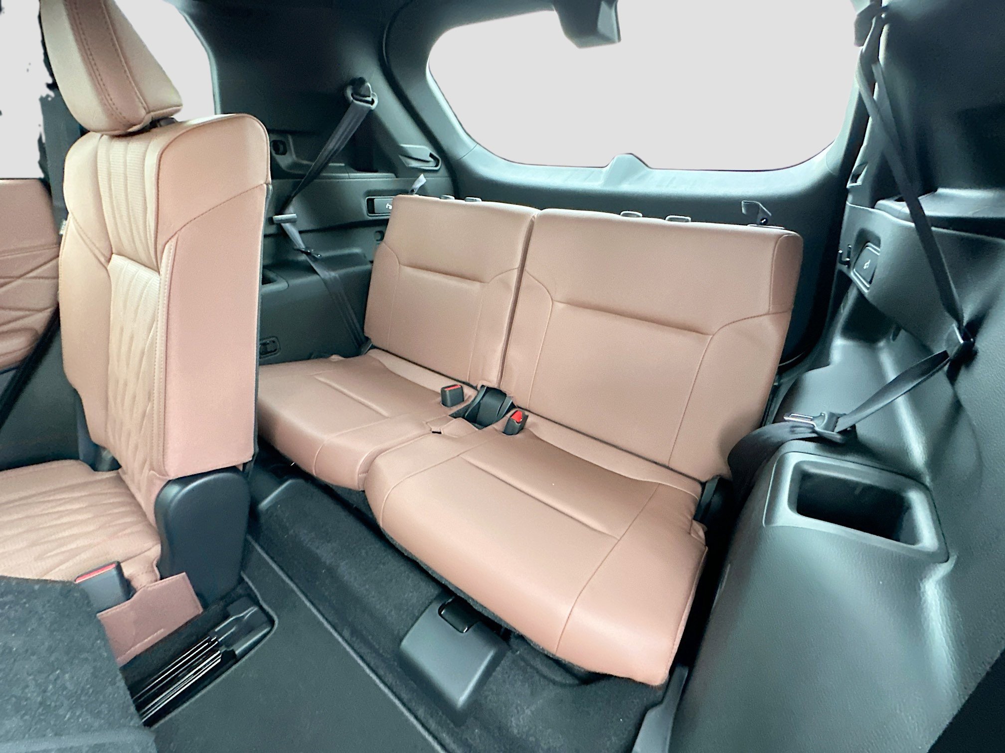 New 2025 Mitsubishi Outlander SEL image 18