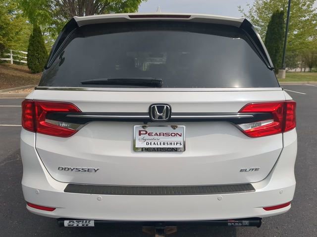 Used 2023 Honda Odyssey Elite image 5