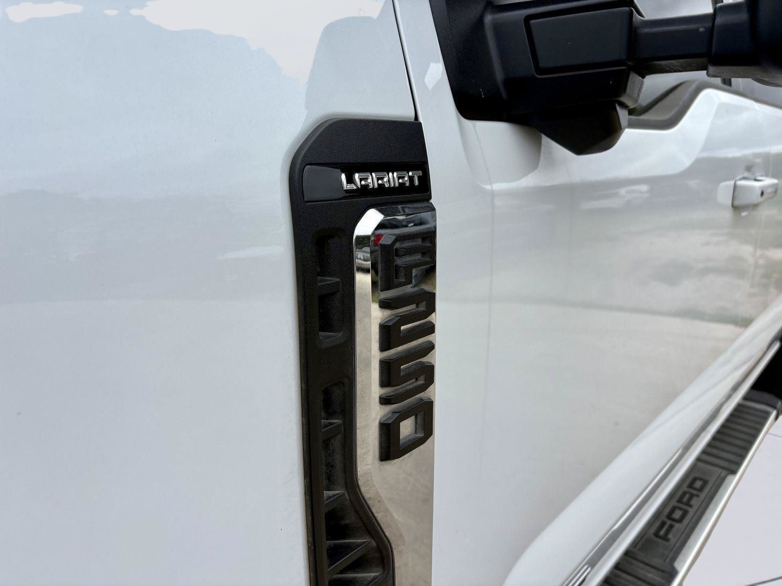 Used 2026 Ford F250 Lariat AWD/4WD image 10
