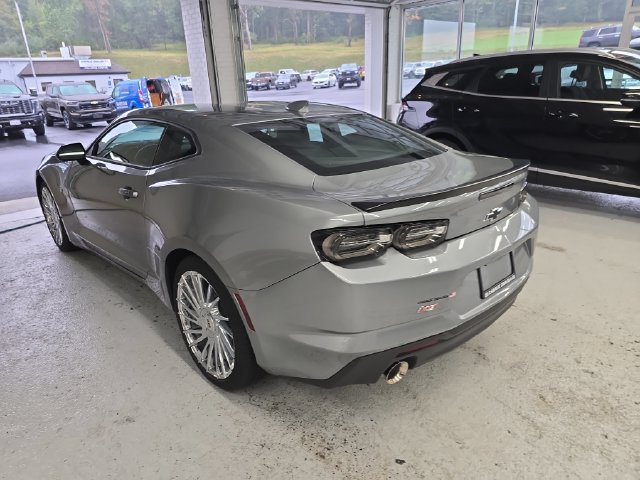 Used 2024 Chevrolet Camaro LT w/ RS Package RWD image 3