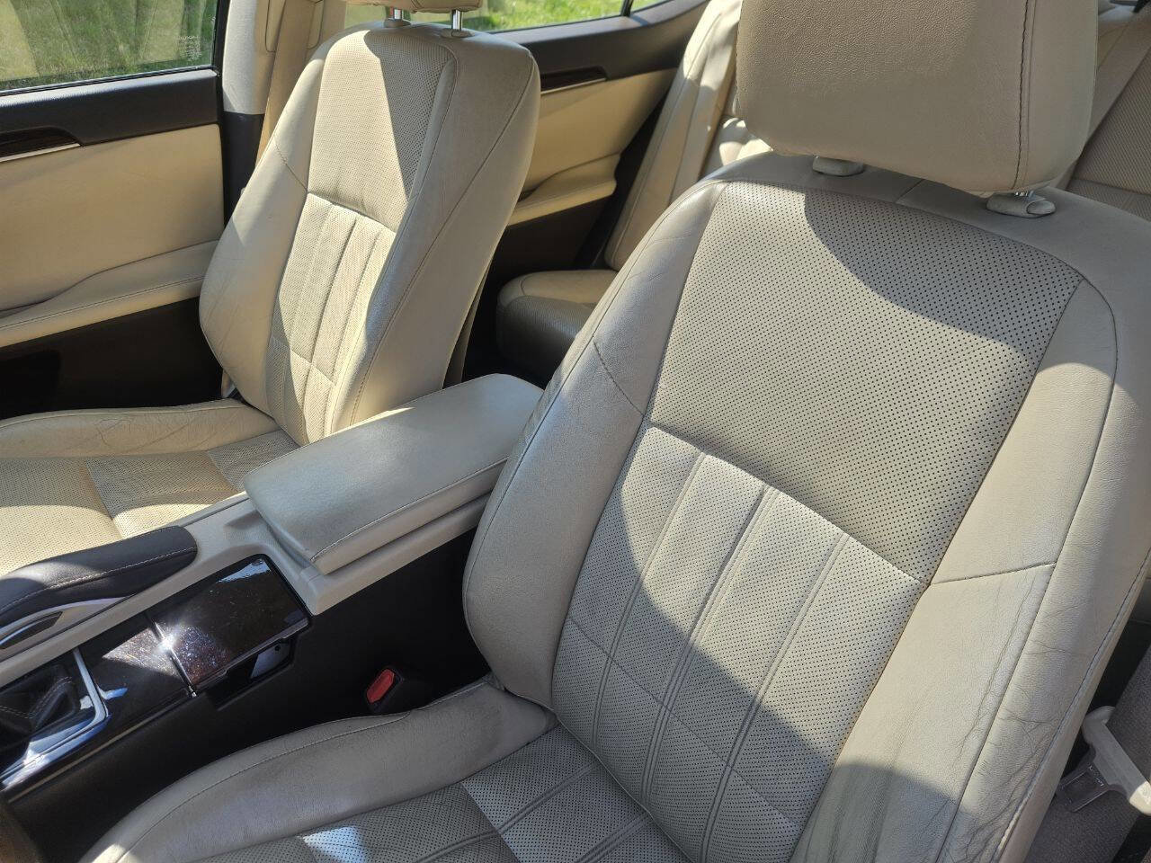 Used 2016 Lexus ES 350 w/ Luxury Package w/Wood Trim image 11