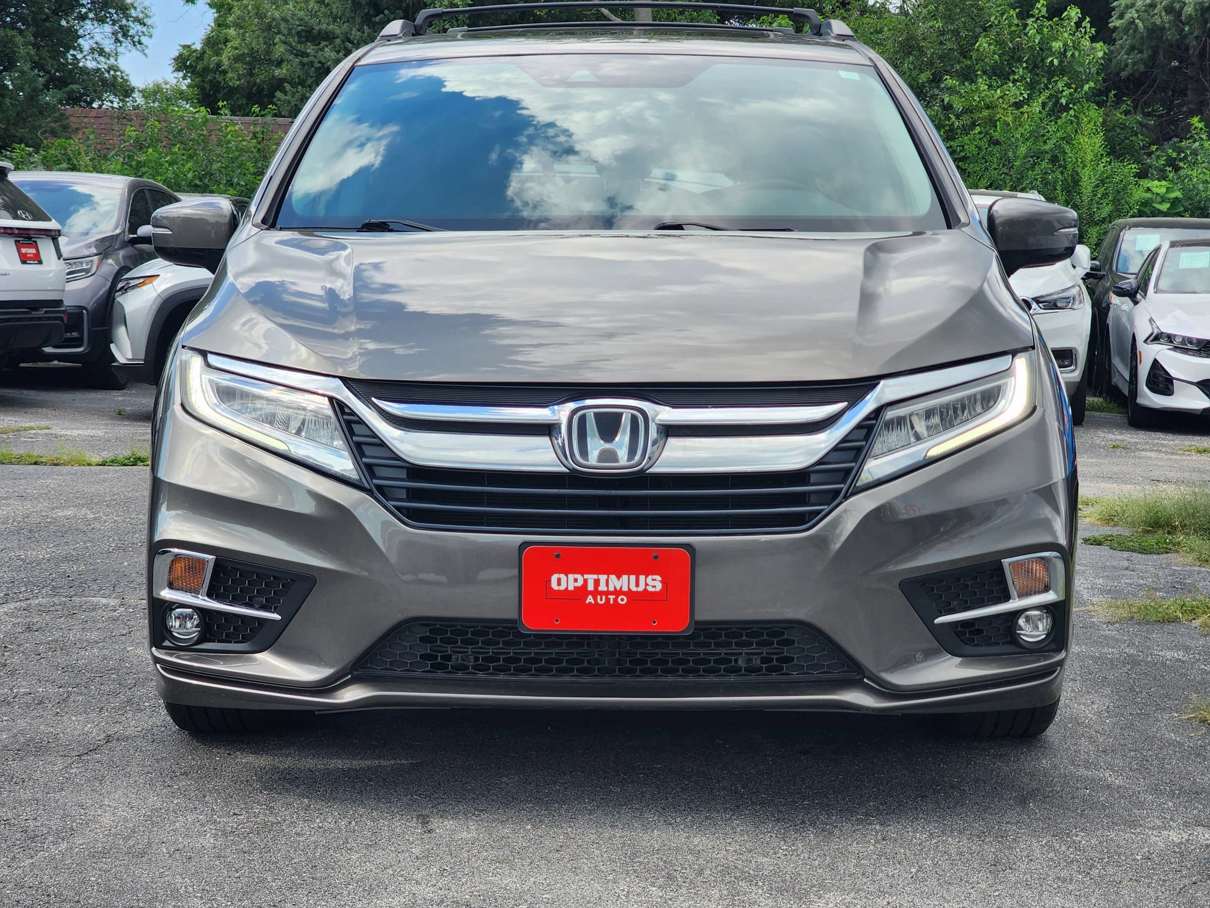 Used 2019 Honda Odyssey Elite image 2