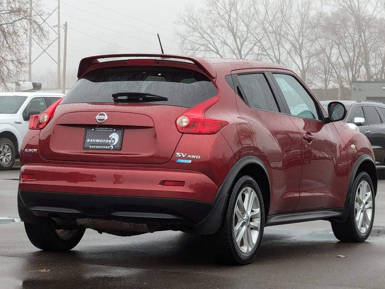 Used 2013 Nissan Juke SV image 12