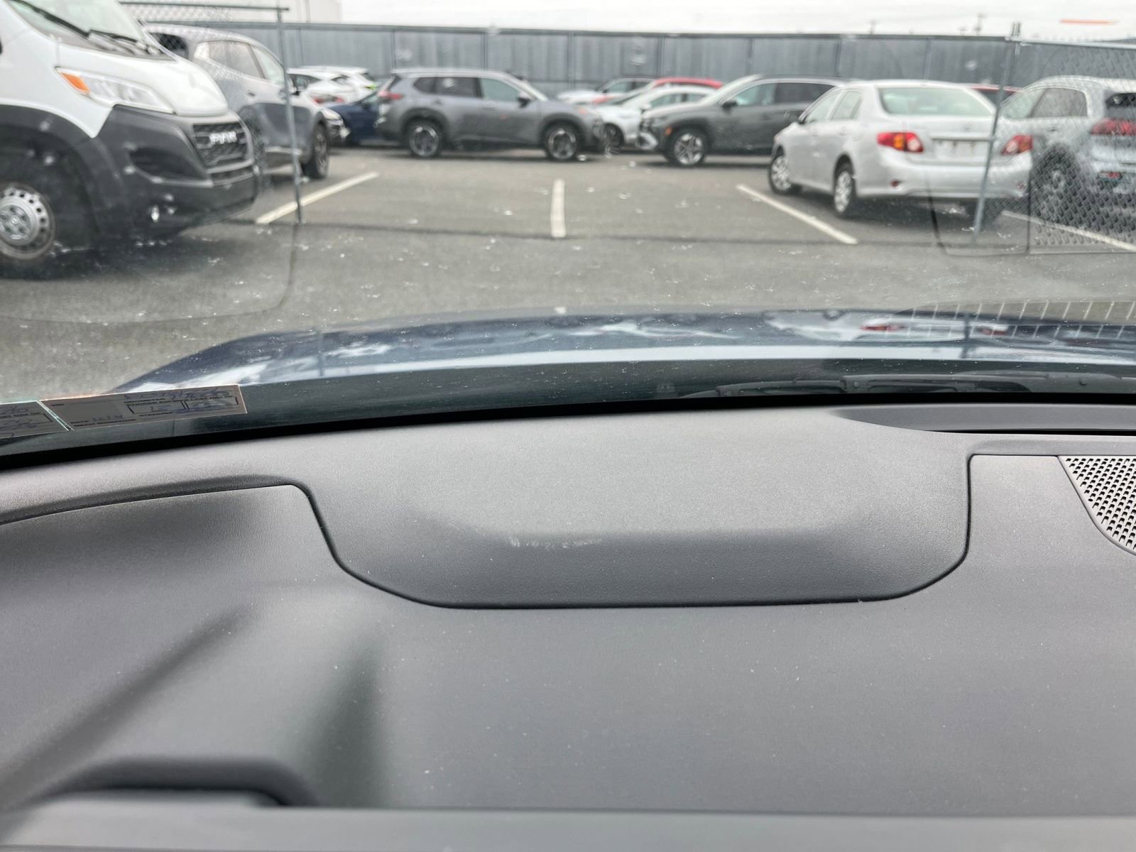 Used 2025 Kia K4 LXS image 33
