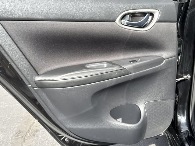 Used 2019 Nissan Sentra SV w/ Special Edition Package FWD image 12