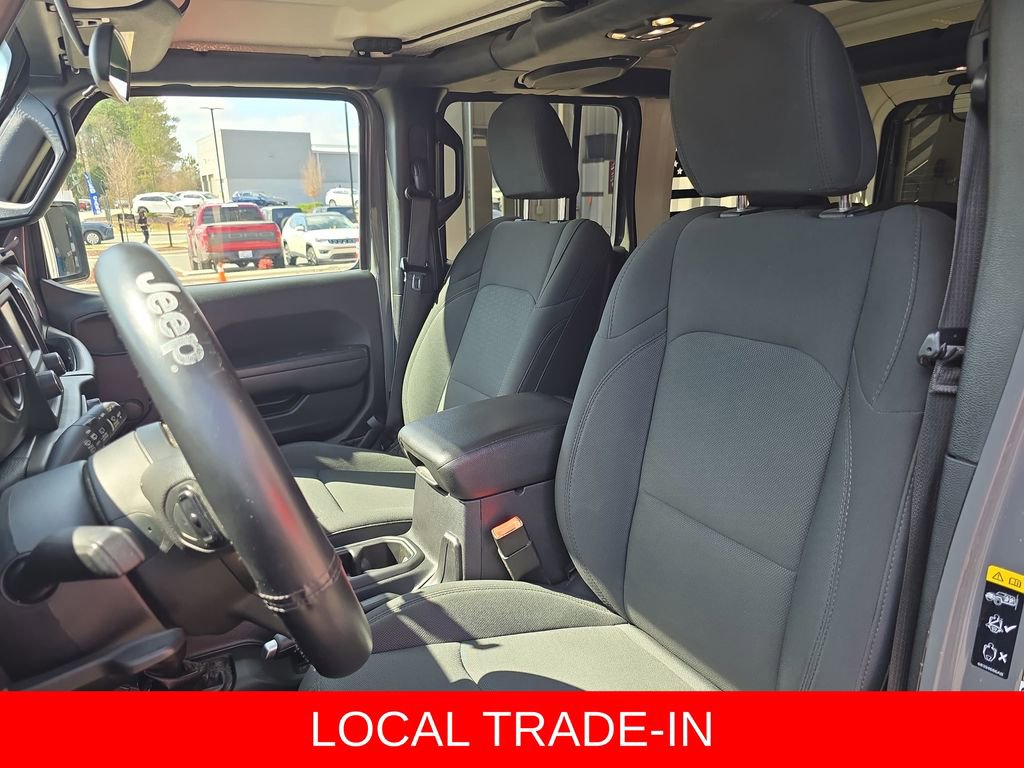 Used 2020 Jeep Wrangler Unlimited Sport image 15