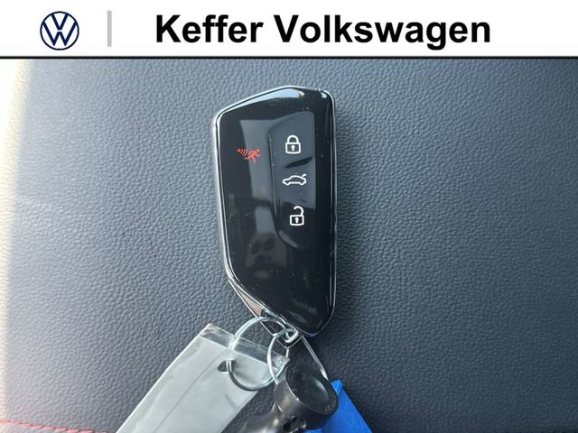 New 2026 Volkswagen GTI SE FWD image 35