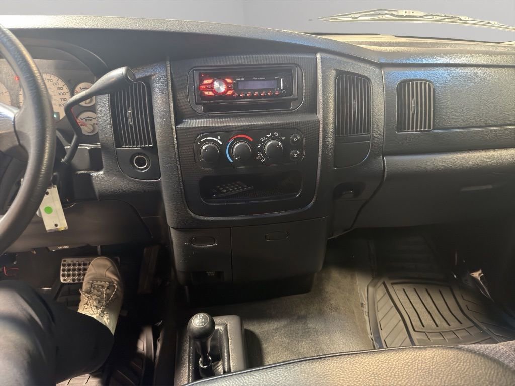 Used 2003 Dodge Ram 2500 Truck ST image 11